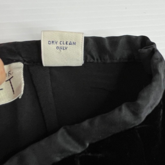 Ann Taylor LOFT Womens Silk Rayon Black Flare Velvet Pants Zip Trousers Sz 10 - Picture 3 of 9